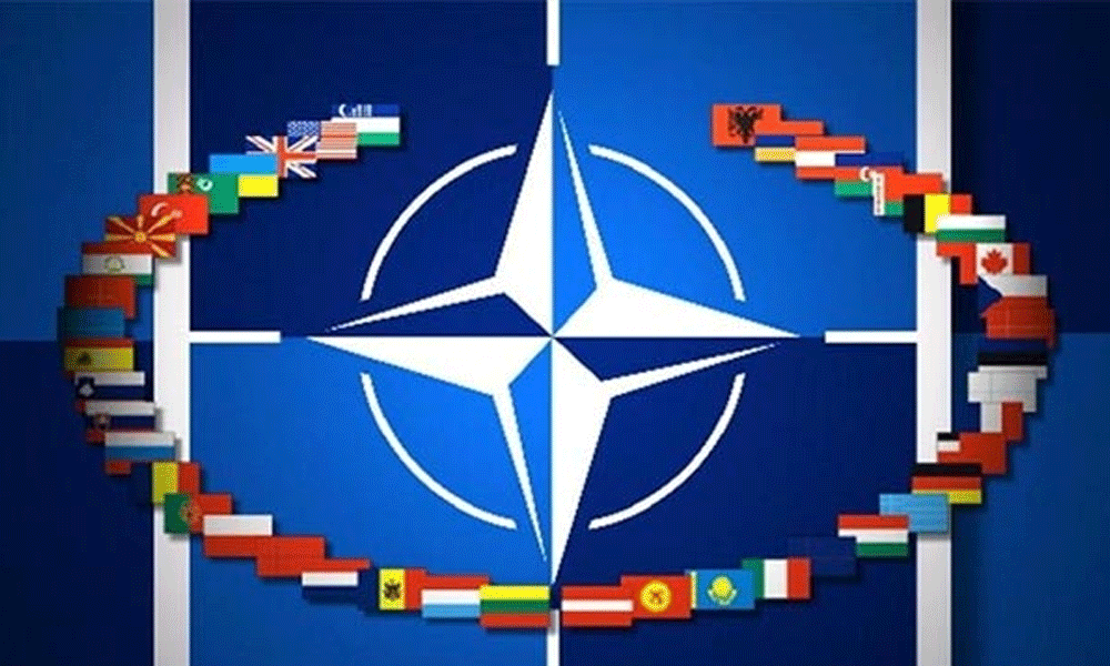 NATO Afgan Makamlara verdiği desteği askıya aldı